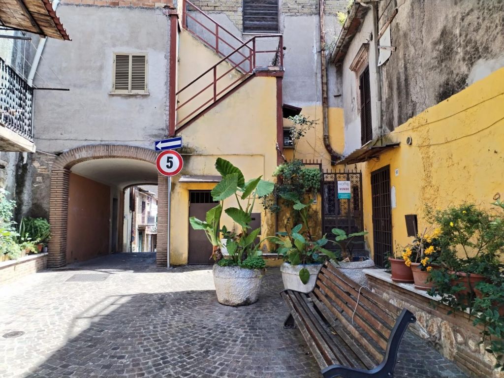 immobile-indipendente-da-ristrutturare